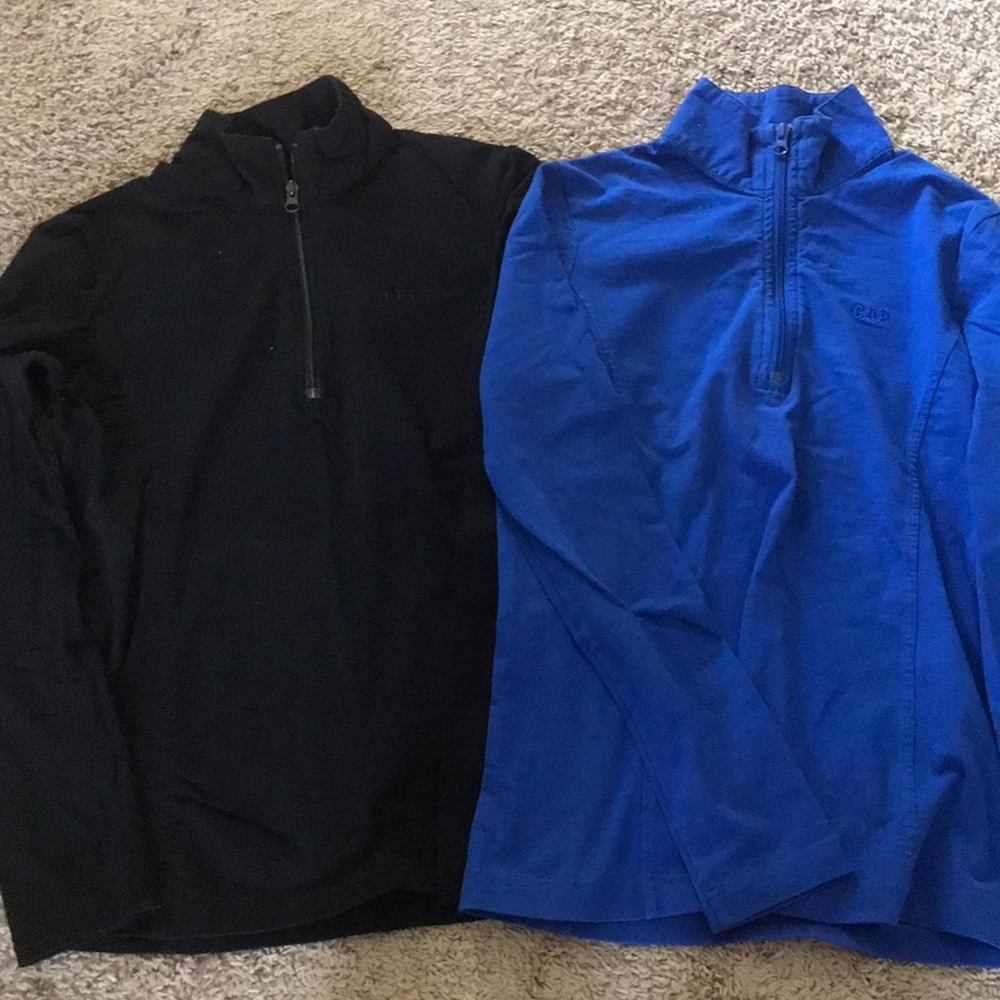 GAP 1/4 zip tops